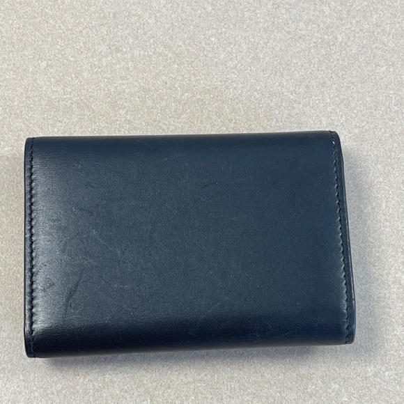 Saint Laurent 6 Row Navy Leather Key Case - Preowned - Picture 3 of 13